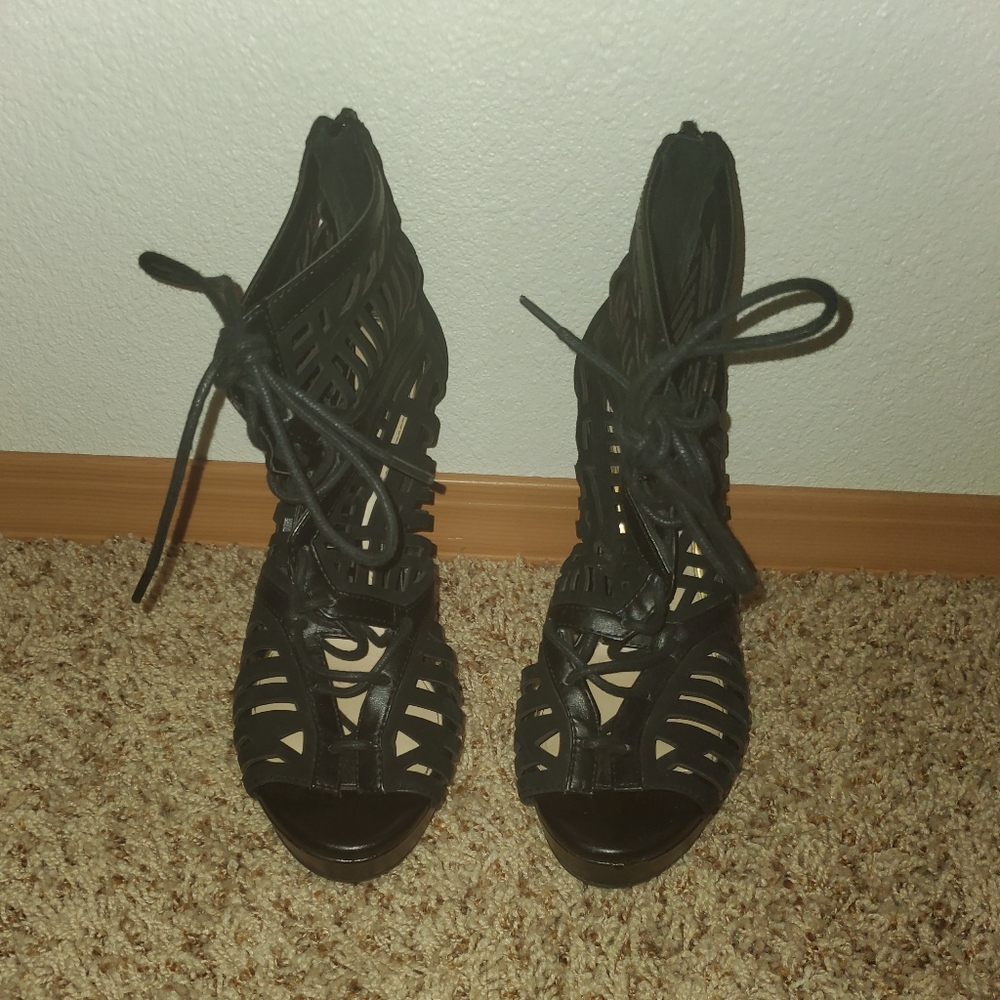 Gianni Bini heels